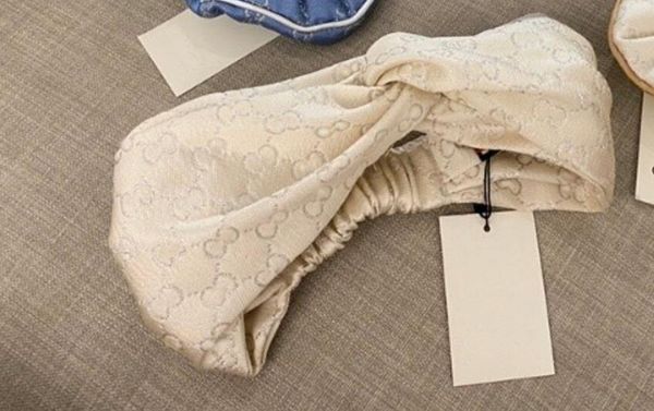 headbands fashion printed flower cotton sports bandana headband for women flowers hai accessories turban scarf spring summer gifts yoga1, Silver
headbands fashion printed flower cotton sports bandana headband for women flowers hai accessories turban scarf spring summer gifts yoga1, Silver
