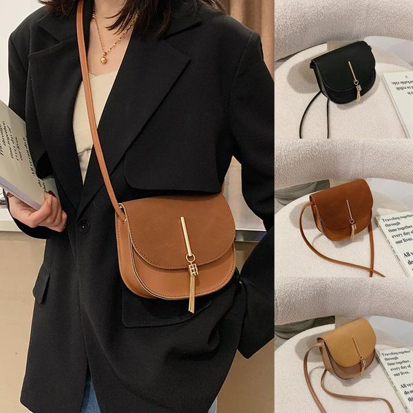 waist bags ladies fashion shoulder bag frosted fringe all-match messenger female creative design
waist bags ladies fashion shoulder bag frosted fringe all-match messenger female creative design