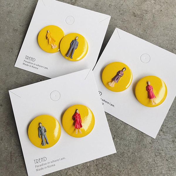 stud random color men women firgure round circle yellow wood earrings for girl women's handmade funny cute korean, Golden;silver
stud random color men women firgure round circle yellow wood earrings for girl women's handmade funny cute korean, Golden;silver