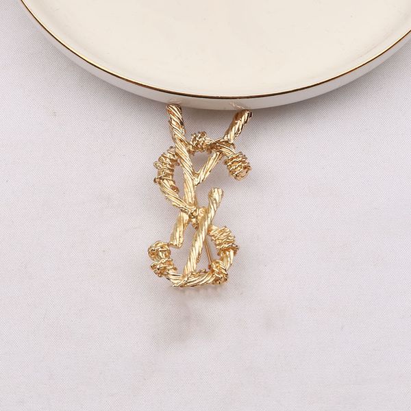 19style famous design brand luxurys desinger brooch women rhinestone pearl double letter brooches suit pin fashion jewelry decoration access, Gray
19style famous design brand luxurys desinger brooch women rhinestone pearl double letter brooches suit pin fashion jewelry decoration access, Gray