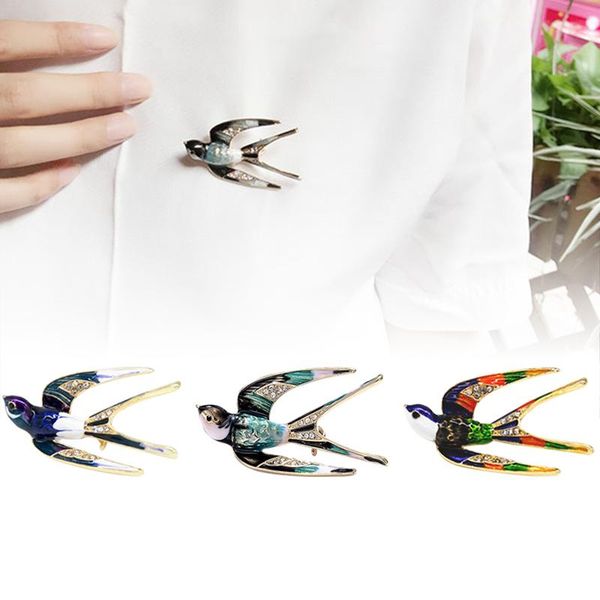 pins, brooches women alloy dripping small swallow chest ornament i enamel rhinestone brooch female pin, Gray
pins, brooches women alloy dripping small swallow chest ornament i enamel rhinestone brooch female pin, Gray