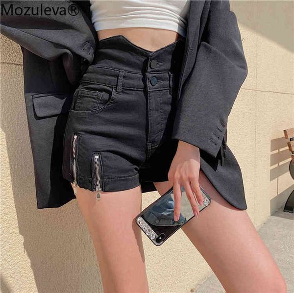 spring summer women denim shorts black high waist ripped short jeans tassel side split zipper pants 210427, White;black
spring summer women denim shorts black high waist ripped short jeans tassel side split zipper pants 210427, White;black