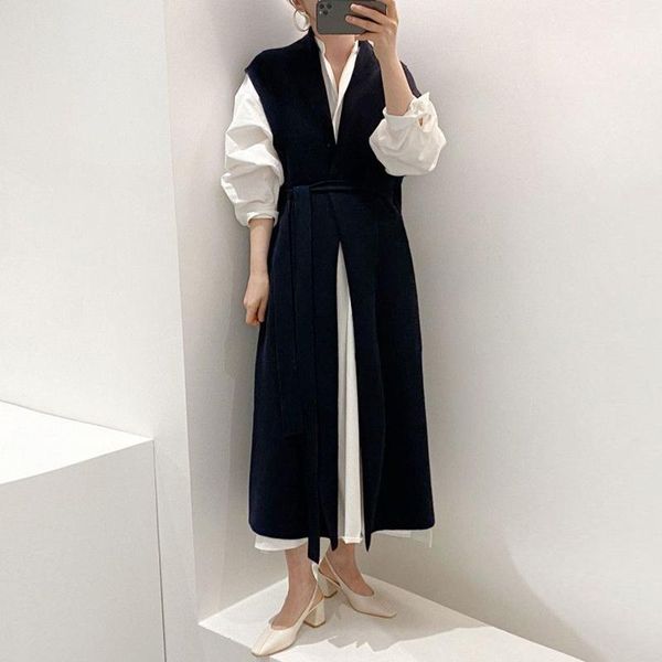 women's vests black long jacket women v neck sleeveless high waist minimalist solid vest coats female korean fashion autumn clothing x7, Black;white
women's vests black long jacket women v neck sleeveless high waist minimalist solid vest coats female korean fashion autumn clothing x7, Black;white