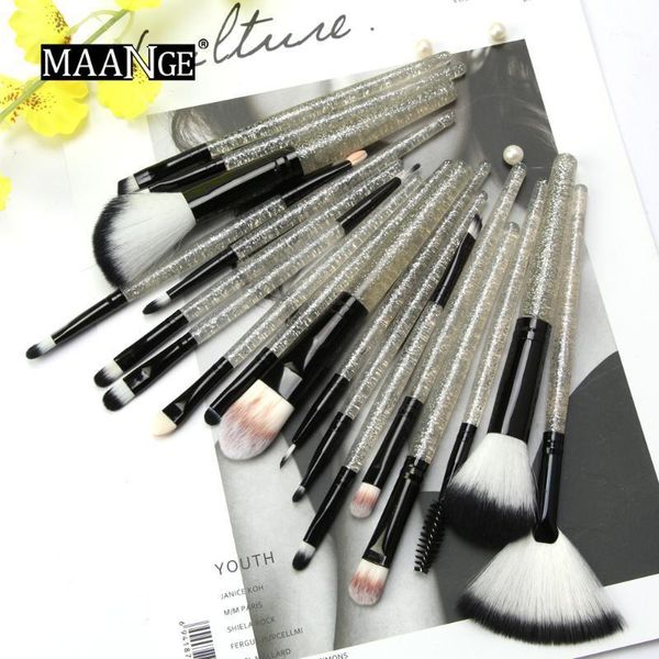 18/10 pcs makeup brushes sets eyeliner eye shadow brush foundation powder professional cosmetic tool dropship1
18/10 pcs makeup brushes sets eyeliner eye shadow brush foundation powder professional cosmetic tool dropship1