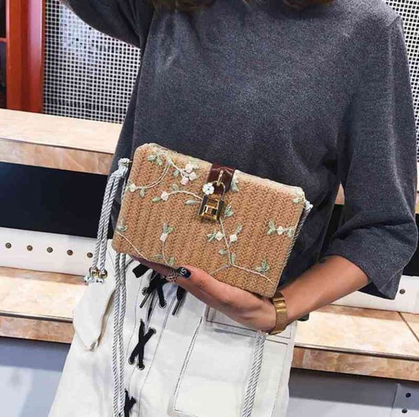 evening bags handmade power shoulder bag summer women woven rotan tas vintage beach cross body women's lock handbag with flowers o
evening bags handmade power shoulder bag summer women woven rotan tas vintage beach cross body women's lock handbag with flowers o