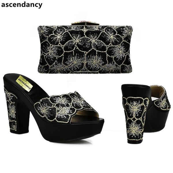 black italian shoes and bag set decorated with rhinestone african wedding italy dress
black italian shoes and bag set decorated with rhinestone african wedding italy dress