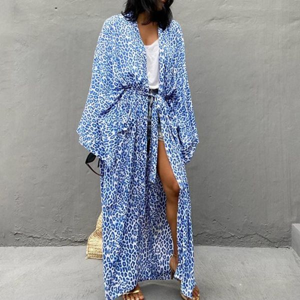 women's swimwear long robe casual leopard pattern strapless skin-friendly blue vintage oversize cardigan beach wear, White;black
women's swimwear long robe casual leopard pattern strapless skin-friendly blue vintage oversize cardigan beach wear, White;black