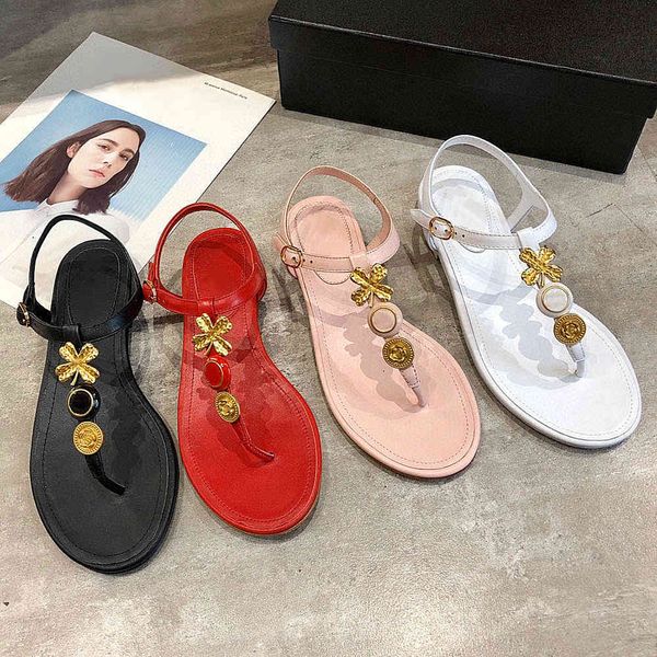 2021 new double family women's versatile mid heel foot fashion metal clip toe sandals, Black
2021 new double family women's versatile mid heel foot fashion metal clip toe sandals, Black