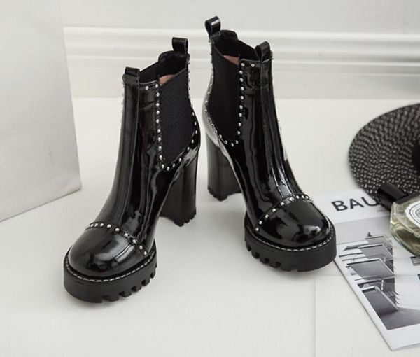 2021 metropolis ranger woman combat boots designers martin ankle calfskin leather and canvas flat shoes big size 35-42 0009, Black
2021 metropolis ranger woman combat boots designers martin ankle calfskin leather and canvas flat shoes big size 35-42 0009, Black