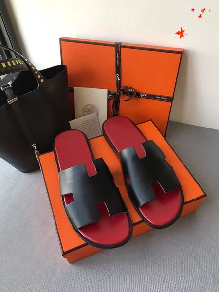 2021 luxuries designer men's slippers sandals men shoes slide summer fashion wide flat flip flops with box size 39-45 -l491, Black
2021 luxuries designer men's slippers sandals men shoes slide summer fashion wide flat flip flops with box size 39-45 -l491, Black