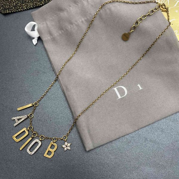 design jewelry / old letters small stars full of zircon new style simple fashion clavicle chain necklace, Silver
design jewelry / old letters small stars full of zircon new style simple fashion clavicle chain necklace, Silver