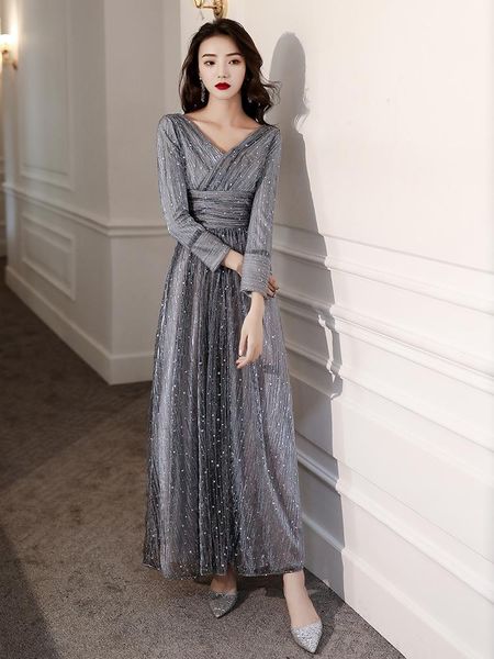party dresses grey evening dress 2021 fashion v-neck full sleeve prom shinning sequins banquet vestido de festa, White;black
party dresses grey evening dress 2021 fashion v-neck full sleeve prom shinning sequins banquet vestido de festa, White;black