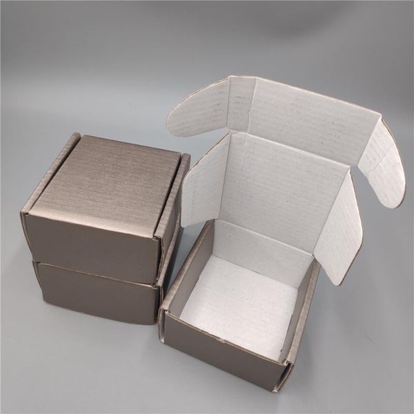 gift wrap 8*8*4cm small thick cardboard boxes metal brown corrugated for package postal
gift wrap 8*8*4cm small thick cardboard boxes metal brown corrugated for package postal