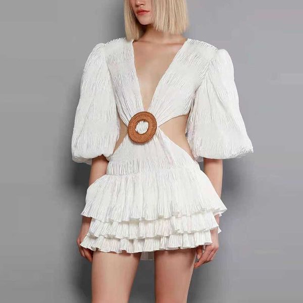fabpop yellow hollow out women v neck half puff sleeve high waist patchwork short mini slim dress female gb302 210709, Black;gray
fabpop yellow hollow out women v neck half puff sleeve high waist patchwork short mini slim dress female gb302 210709, Black;gray