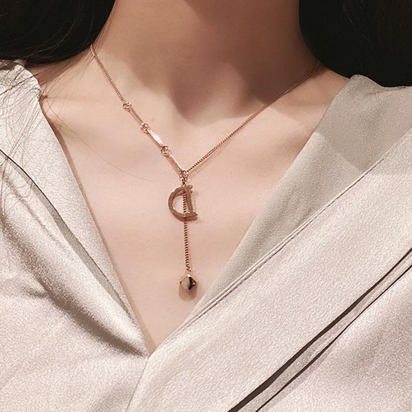pendant necklaces xxixx simple d letter cube necklace net red luxury advanced clavicle chain design sense sweater trend, Silver
pendant necklaces xxixx simple d letter cube necklace net red luxury advanced clavicle chain design sense sweater trend, Silver