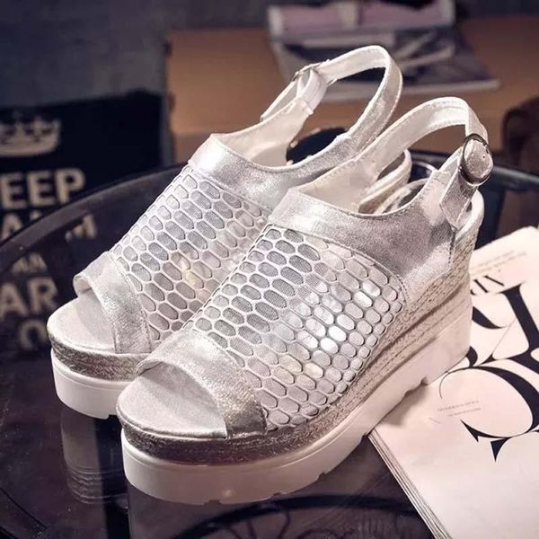 bomkinta 2021 summer thick sole women sandals roman high heel platform woman buckle leather breathable beach, Black
bomkinta 2021 summer thick sole women sandals roman high heel platform woman buckle leather breathable beach, Black