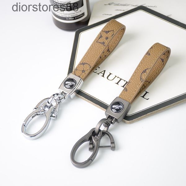 key chain small flower horseshoe crescent pendant metal men's business style gift, Silver
key chain small flower horseshoe crescent pendant metal men's business style gift, Silver