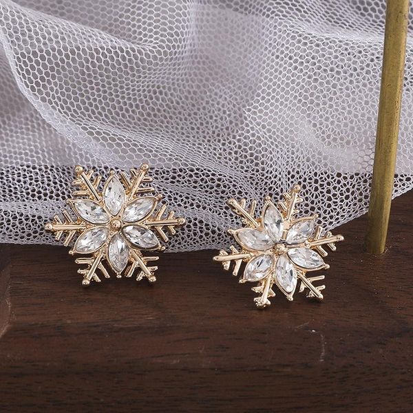 stud trendy creative gold color snowflake crystal earring korean style women's earrings party jewelry accessories gift, Golden;silver
stud trendy creative gold color snowflake crystal earring korean style women's earrings party jewelry accessories gift, Golden;silver