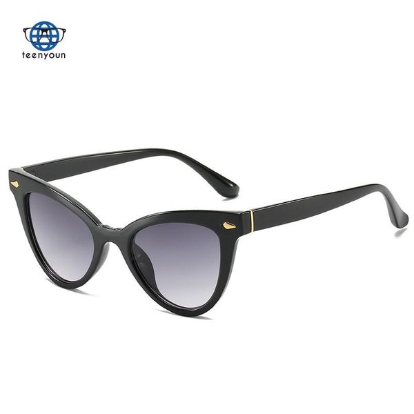 sunglasses cat's eye fund glasses street snap in camouflage trend of female personality women uv400 square adult, White;black
sunglasses cat's eye fund glasses street snap in camouflage trend of female personality women uv400 square adult, White;black