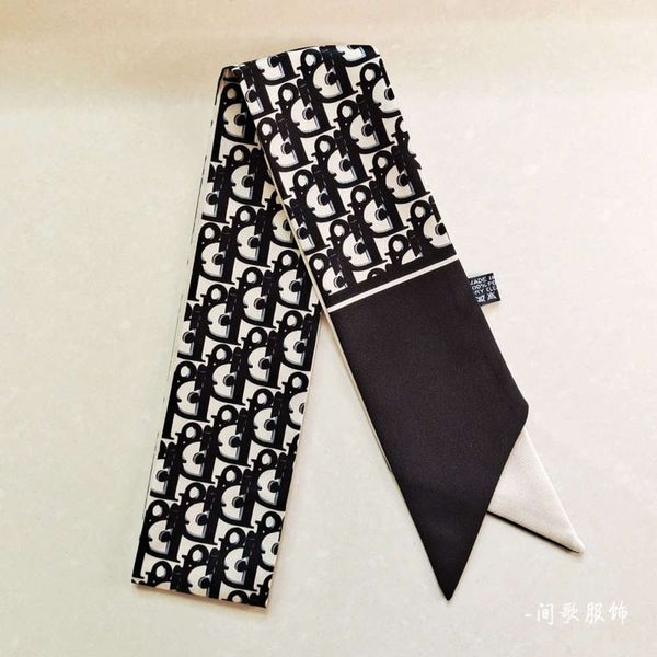 scarf d family's spring and autumn decorative bag small silk women's versatile long thin strip hair band, Blue;gray
scarf d family's spring and autumn decorative bag small silk women's versatile long thin strip hair band, Blue;gray