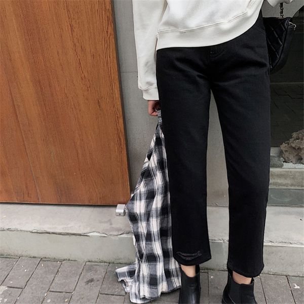 black korean streetwear jeans women casual straight plus denim pants loose wild high waist all match trousers 210421, Blue
black korean streetwear jeans women casual straight plus denim pants loose wild high waist all match trousers 210421, Blue