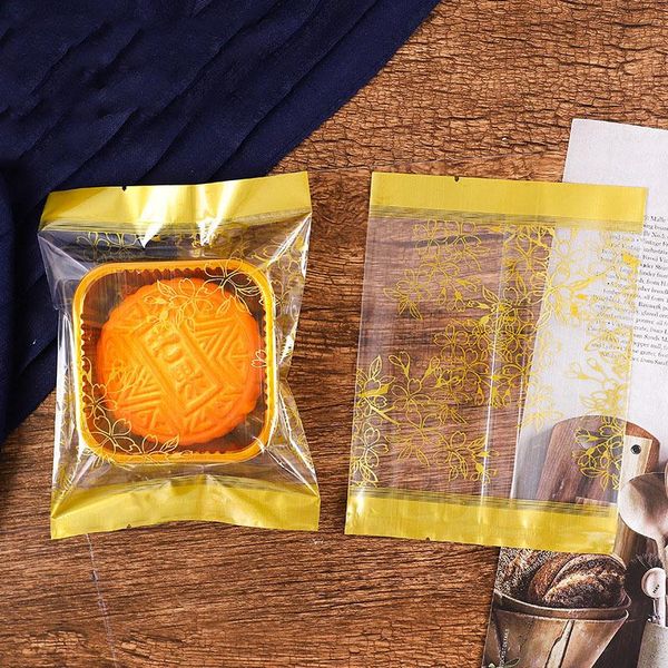 gift wrap 100pcs year snowflake crispy transparent packaging bag diy golden flower line frame party increase block food pack 
gift wrap 100pcs year snowflake crispy transparent packaging bag diy golden flower line frame party increase block food pack