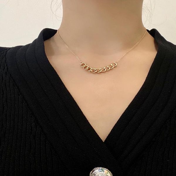 chains contracted temperament of restoring ancient ways women chain pendant necklace charm fashion shape, Silver
chains contracted temperament of restoring ancient ways women chain pendant necklace charm fashion shape, Silver