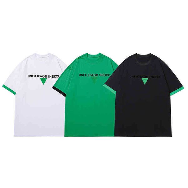 2022 summer new fake two piece t-shirt short sleeve men's triangle letter printing color matching loose couple half, White;black
2022 summer new fake two piece t-shirt short sleeve men's triangle letter printing color matching loose couple half, White;black