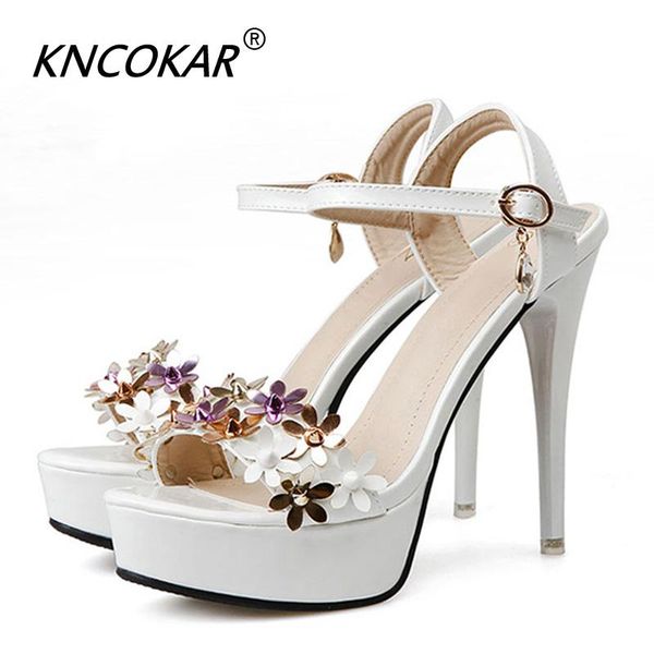 amoi super 14 cm high heels cingulate diamond flower sandals women fine with waterproof female shoes nightclub, Black
amoi super 14 cm high heels cingulate diamond flower sandals women fine with waterproof female shoes nightclub, Black