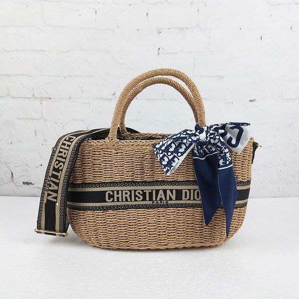 d family new handmade women's 2021 straw summer slant cross knitting large capacity letter hand beach bag
d family new handmade women's 2021 straw summer slant cross knitting large capacity letter hand beach bag