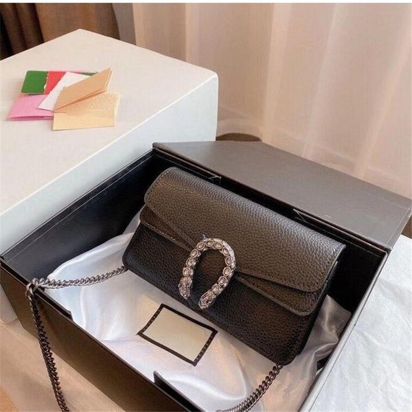 luxury designer mini lychee grain cowhide leather ladies shoulder bag wallet classic letters diamond handbag 18x5x11cm
luxury designer mini lychee grain cowhide leather ladies shoulder bag wallet classic letters diamond handbag 18x5x11cm