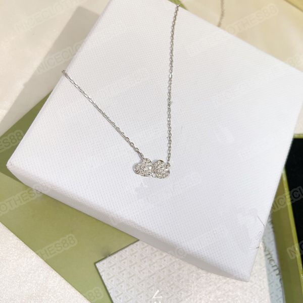 designer ladies diamond leaf necklace, Silver