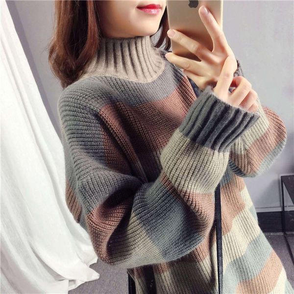 color matching high neck knitted for loose and style in winter, White;black
color matching high neck knitted for loose and style in winter, White;black