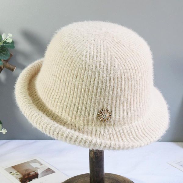 stingy brim hats 2021 fashion wool elegant women hat dome short female british retro autumn winter basin cap faux velvet, Blue;gray
stingy brim hats 2021 fashion wool elegant women hat dome short female british retro autumn winter basin cap faux velvet, Blue;gray