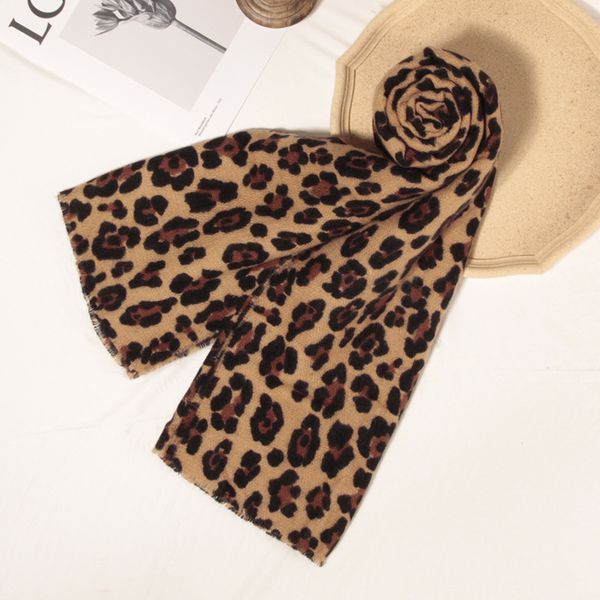 autumn and winter new fashion classic leopard imitation cashmere versatile shawl women's warm scarf, Blue;gray
autumn and winter new fashion classic leopard imitation cashmere versatile shawl women's warm scarf, Blue;gray