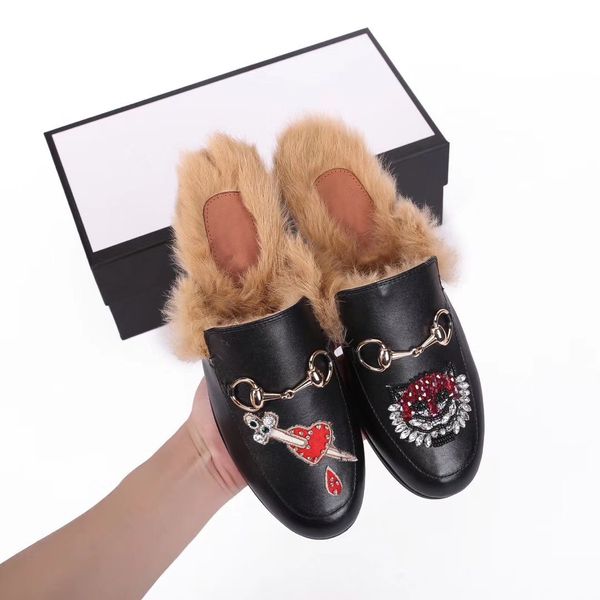 classic men women slippers warm wool slippers male half slippers with authentic soft cowhide flat bottom metal buckle scuffs with box, Black
classic men women slippers warm wool slippers male half slippers with authentic soft cowhide flat bottom metal buckle scuffs with box, Black