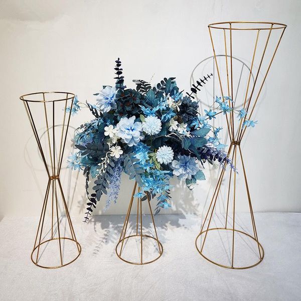 party decoration 70cm/50cm flower vases gold/ white stands metal road lead wedding centerpiece flowers rack for event
party decoration 70cm/50cm flower vases gold/ white stands metal road lead wedding centerpiece flowers rack for event