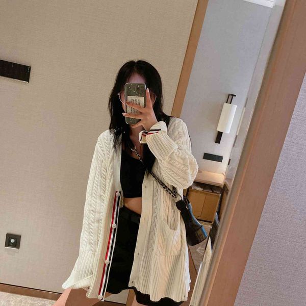 fanfan cardigan 8599 college style tb sweater jacket women's blouse net red lazy wind twist white
fanfan cardigan 8599 college style tb sweater jacket women's blouse net red lazy wind twist white