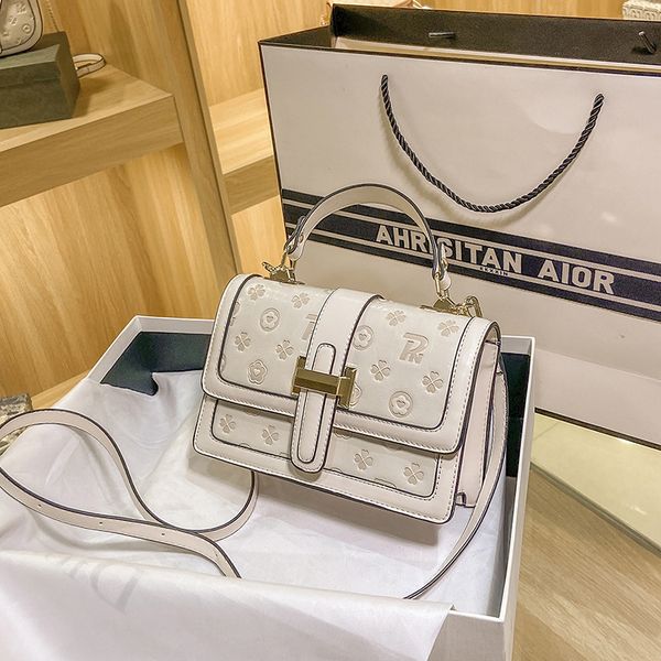luxury handbags gan women's 2021 new trendy net red fashion single shoulder messenger bag versatile foreign style portable small square
luxury handbags gan women's 2021 new trendy net red fashion single shoulder messenger bag versatile foreign style portable small square