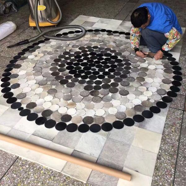 carpets natural modern grey with black dark round in 1m to 3m diameter cow fur carpet rugfur-g01
carpets natural modern grey with black dark round in 1m to 3m diameter cow fur carpet rugfur-g01