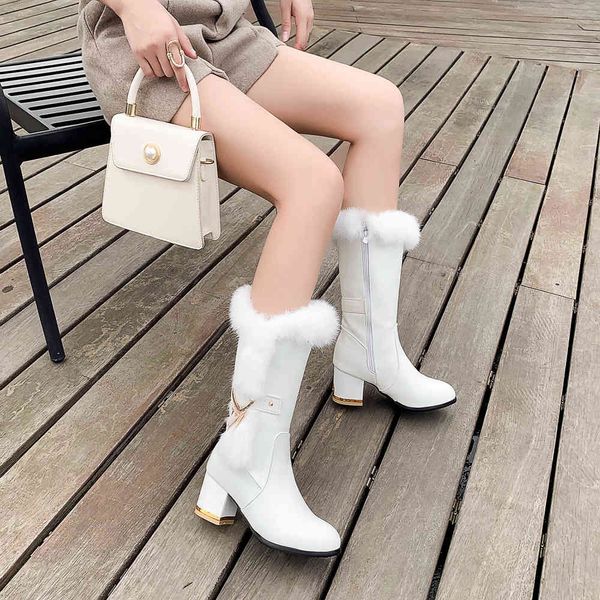 winter long women's waterproof leather boots metal decoration round toe fur high heels size 34-43, Black
winter long women's waterproof leather boots metal decoration round toe fur high heels size 34-43, Black
