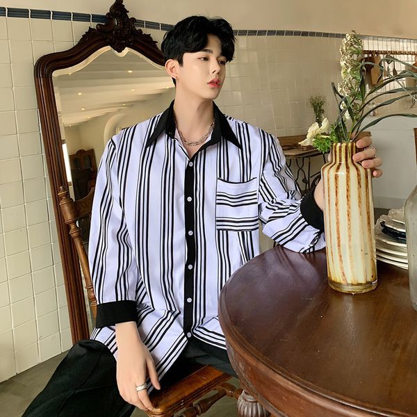 fashion black white striped turndown collar business casual seven-quarter sleeve male streetwear hip hop party shirt, White;black
fashion black white striped turndown collar business casual seven-quarter sleeve male streetwear hip hop party shirt, White;black