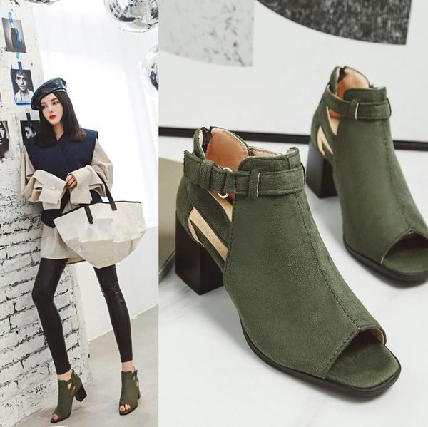 women gladiator sandals 2021 summer flock peep toe chunky block high heels punk rock gothic rome female shoes, Black
women gladiator sandals 2021 summer flock peep toe chunky block high heels punk rock gothic rome female shoes, Black
