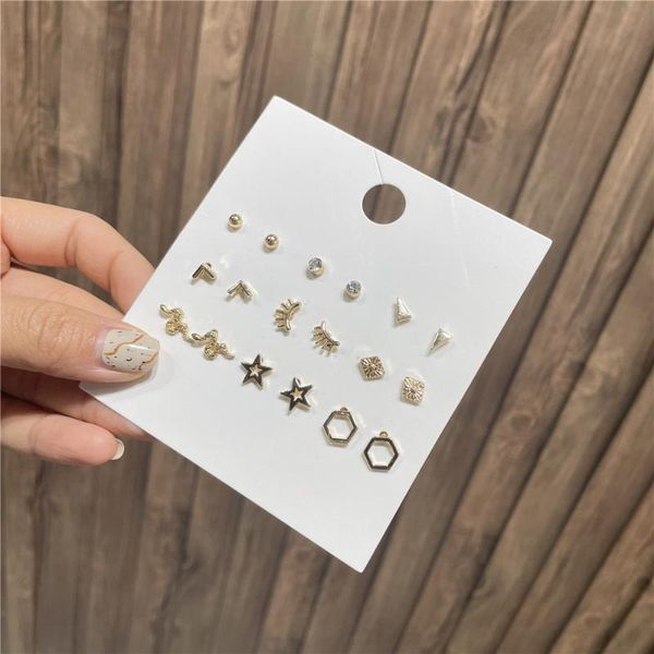 hoop & huggie women's earrings metal stud for women gold color cross earring set 2021 trend earings femauu jewelry, Golden;silver
hoop & huggie women's earrings metal stud for women gold color cross earring set 2021 trend earings femauu jewelry, Golden;silver