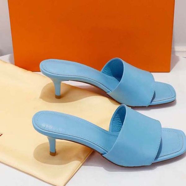 women shoes rubber heel slipper sandals summer beach outdoor cool slippers fashion wide lady household slide flat flip flops with box home01, Black
women shoes rubber heel slipper sandals summer beach outdoor cool slippers fashion wide lady household slide flat flip flops with box home01, Black