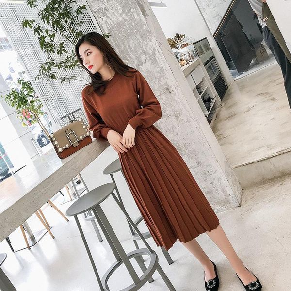 casual dresses thick autumn winter sweater dress women solid o-neck lantern long sleeve midi female pleated knitted p-182, Black;gray
casual dresses thick autumn winter sweater dress women solid o-neck lantern long sleeve midi female pleated knitted p-182, Black;gray