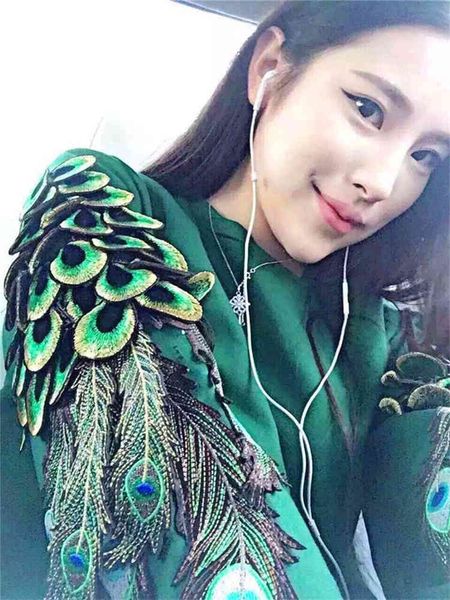 women's jackets peacock-embroidered female sweatshirt, loose feminine sweatshirt round turtleneck with cotton hood of fashion for sprin, Black;brown
women's jackets peacock-embroidered female sweatshirt, loose feminine sweatshirt round turtleneck with cotton hood of fashion for sprin, Black;brown