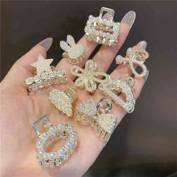 hair accessories clip headdress metal female back of head small korean summer net red shark, Golden;white
hair accessories clip headdress metal female back of head small korean summer net red shark, Golden;white