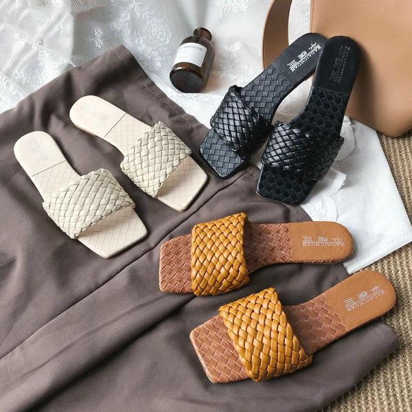 shoes women slippers weave leather flat slides ladies sandals summer open toe outdoor beach flip flops 2021 design, Black
shoes women slippers weave leather flat slides ladies sandals summer open toe outdoor beach flip flops 2021 design, Black