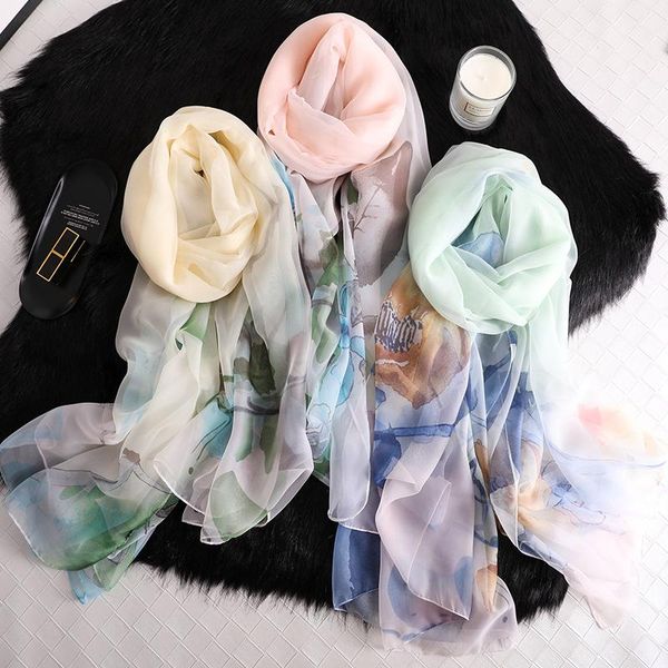 women's swimwear lente zomer nieuwe sjaal voor vrouwen mode bloemenprint zijden sjaals en wraps lady pashmina foulard bandanahijaabssja, White;black
women's swimwear lente zomer nieuwe sjaal voor vrouwen mode bloemenprint zijden sjaals en wraps lady pashmina foulard bandanahijaabssja, White;black